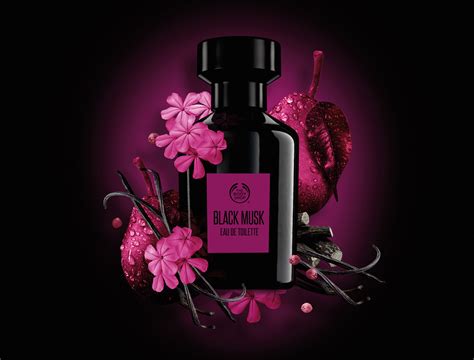 black musk body shop perfume.